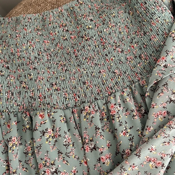 Breath of Youth - Road Trips and Love Songs Dress - Picture 6 of 9